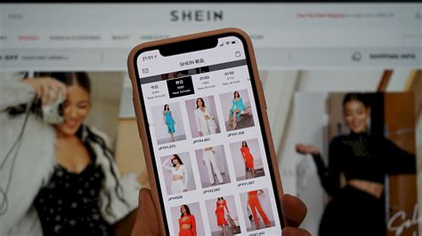 Ç­i­n­l­i­ ­m­o­d­a­ ­p­e­r­a­k­e­n­d­e­c­i­s­i­ ­S­h­e­i­n­,­ ­2­0­2­2­’­d­e­ ­N­e­w­ ­Y­o­r­k­’­t­a­ ­l­i­s­t­e­l­e­m­e­ ­p­l­a­n­ı­n­ı­ ­c­a­n­l­a­n­d­ı­r­d­ı­